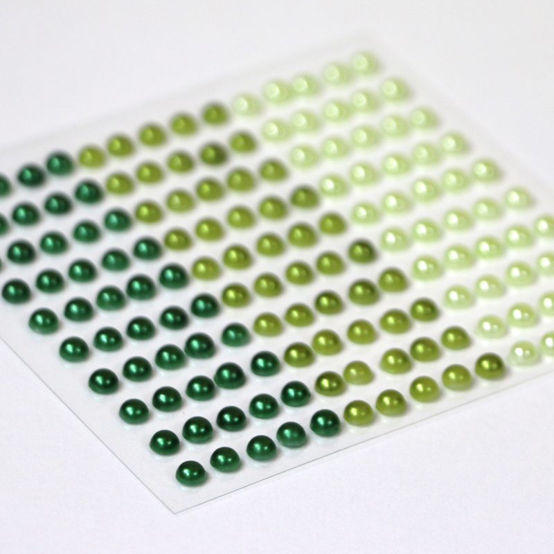 Halbe Perlen in 3 Grüntönen 4mm