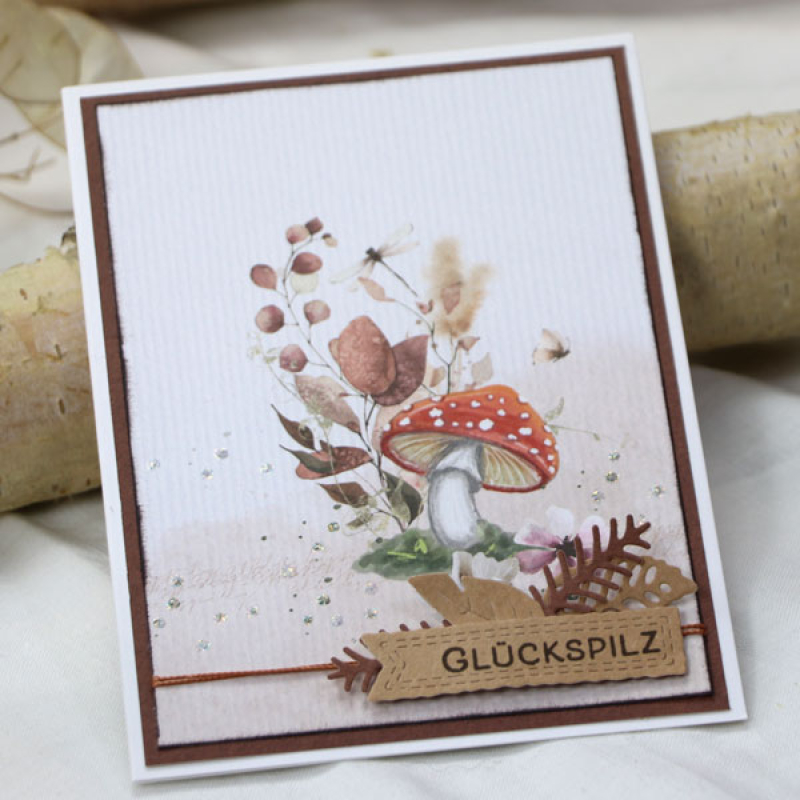 Designpapier Pilze mit Zweigen